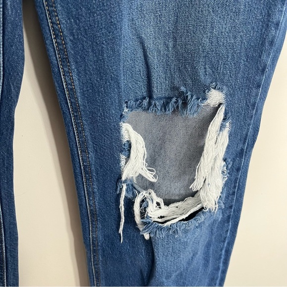 Women’s Kancan Button Fly Distressed Medium Wash Wide Leg Jeans Size 9/28 - Picture 3 of 14